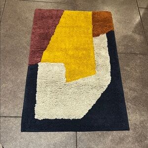 WEST ELM Angled Modern Bath Mat Abstract Multicolor Rug - Dark Horseradish